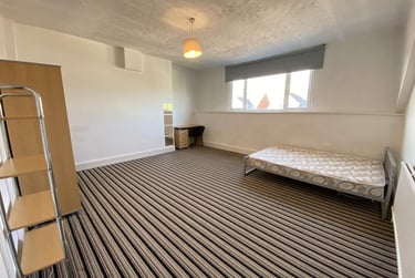 6 bed house, Argyle Avenue, Longsight, Manchester, M145PX - Image 10